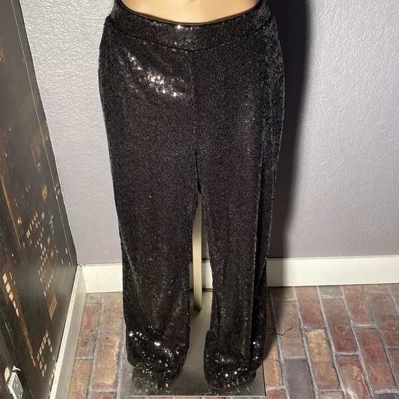 NEW YORK & CO - NWT - pocketed joggers: black sequin w elastic waist / cuffs - L - Picture 2 of 16